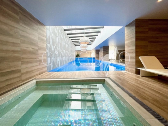 Piscina cubierta y climatizada Departamento de venta La Carolina