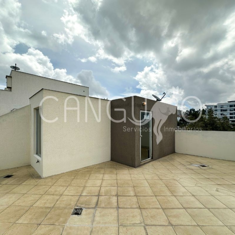 Terraza Casa de Venta en Ponceano Alto