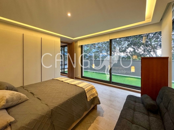 Dormitorios luminosos Casa personalizable de Venta en Nayón