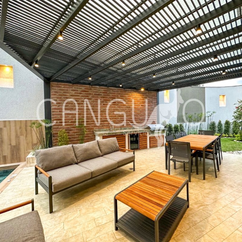 Patios con Pérgola Casa personalizable de Venta en Nayón