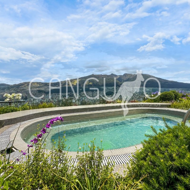 Piscina Descubierta Yoo Quito
