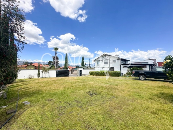 edificación terreno en venta La Armenia Conocoto