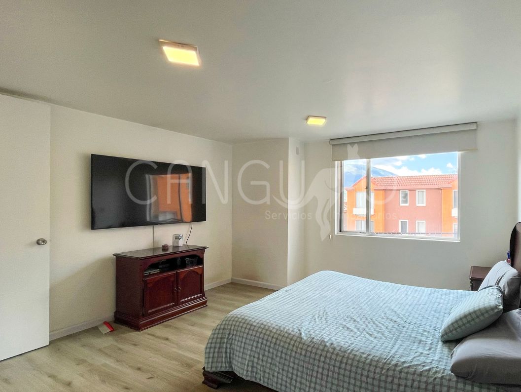 Dormitorio máster de Casa en Venta Ponceano Quito