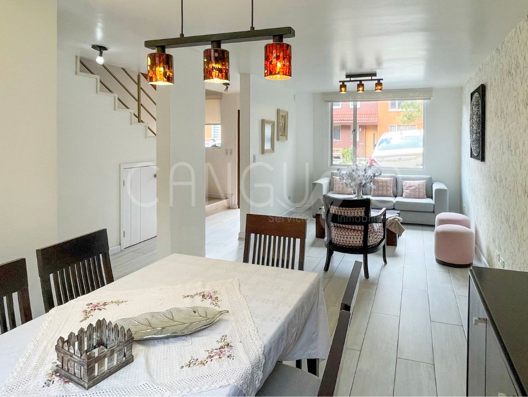 Comedot Casa en Venta Ponceano Quito