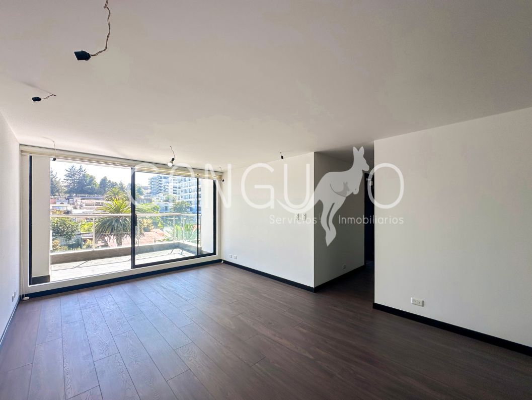 Departamento en Venta Ponceano Alto con balcón y excelente iluminación