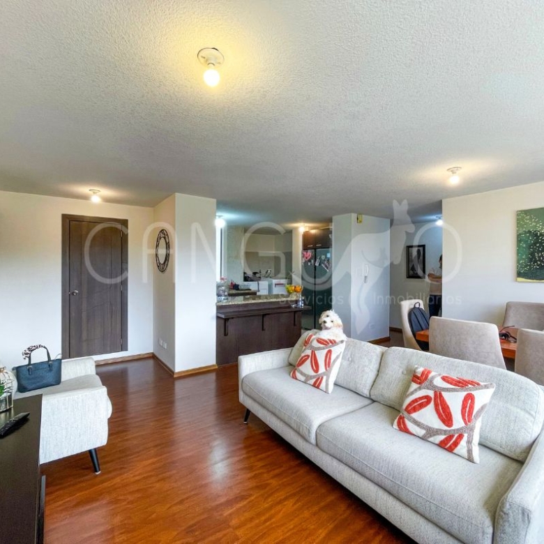Sala y comedor de Departamento en Venta Unión Nacional Quito